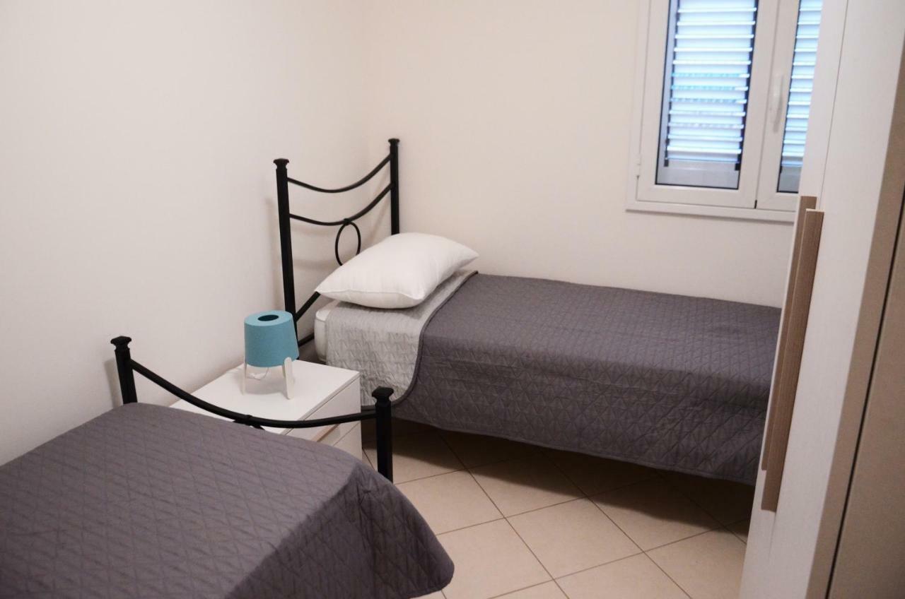 Casa Vacanze Cristoforo Colombo Apartment Lido Conchiglia Luaran gambar